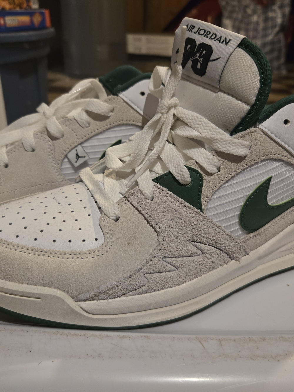 Jordan Men's Low-Top Sneakers in White, Cream, and Green